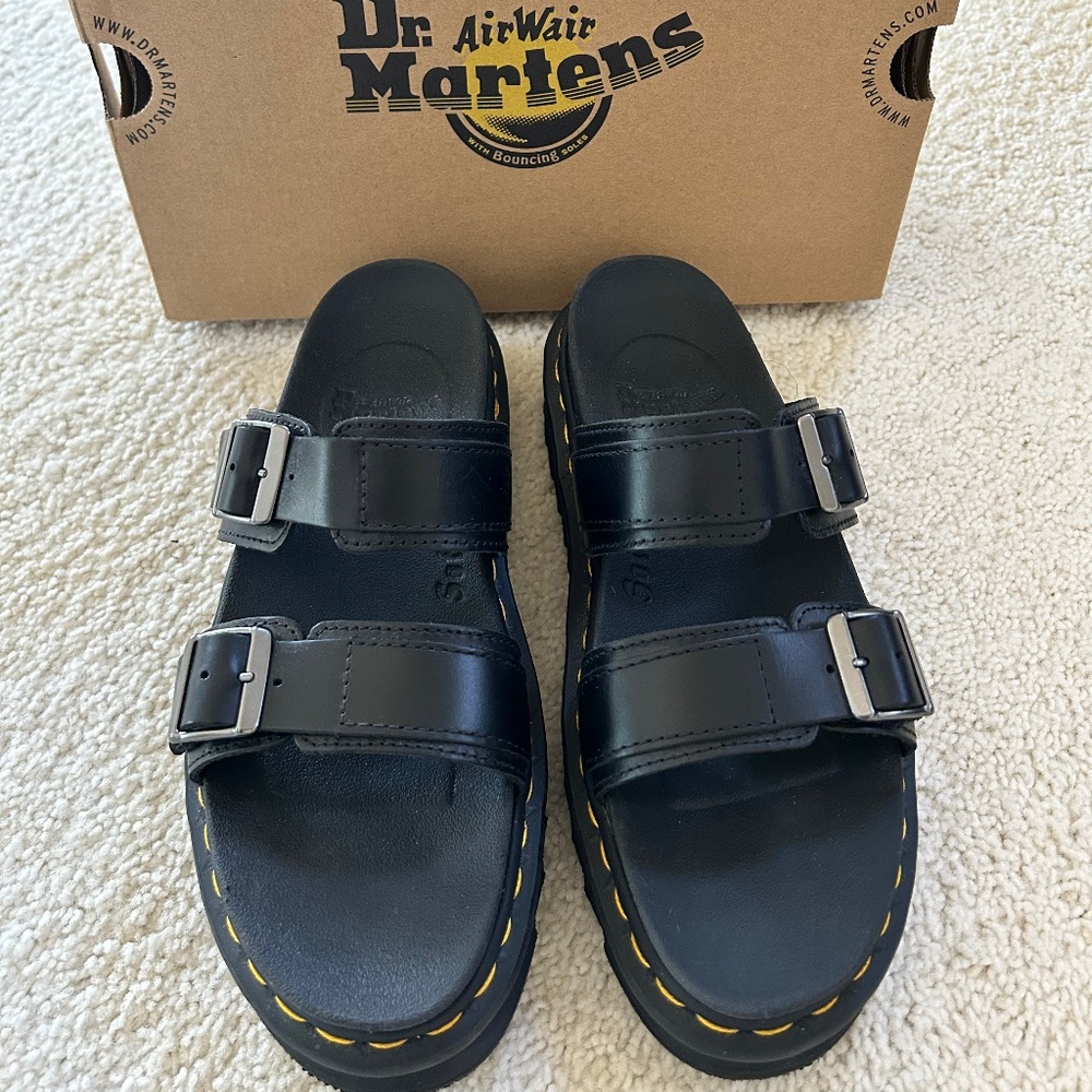 DR. MARTENS Unisex Myles Black Brando Sandal SIZE 8 Women’s/7 Men’s